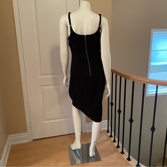 Black sleeveless sheath - Picture 4 of 4